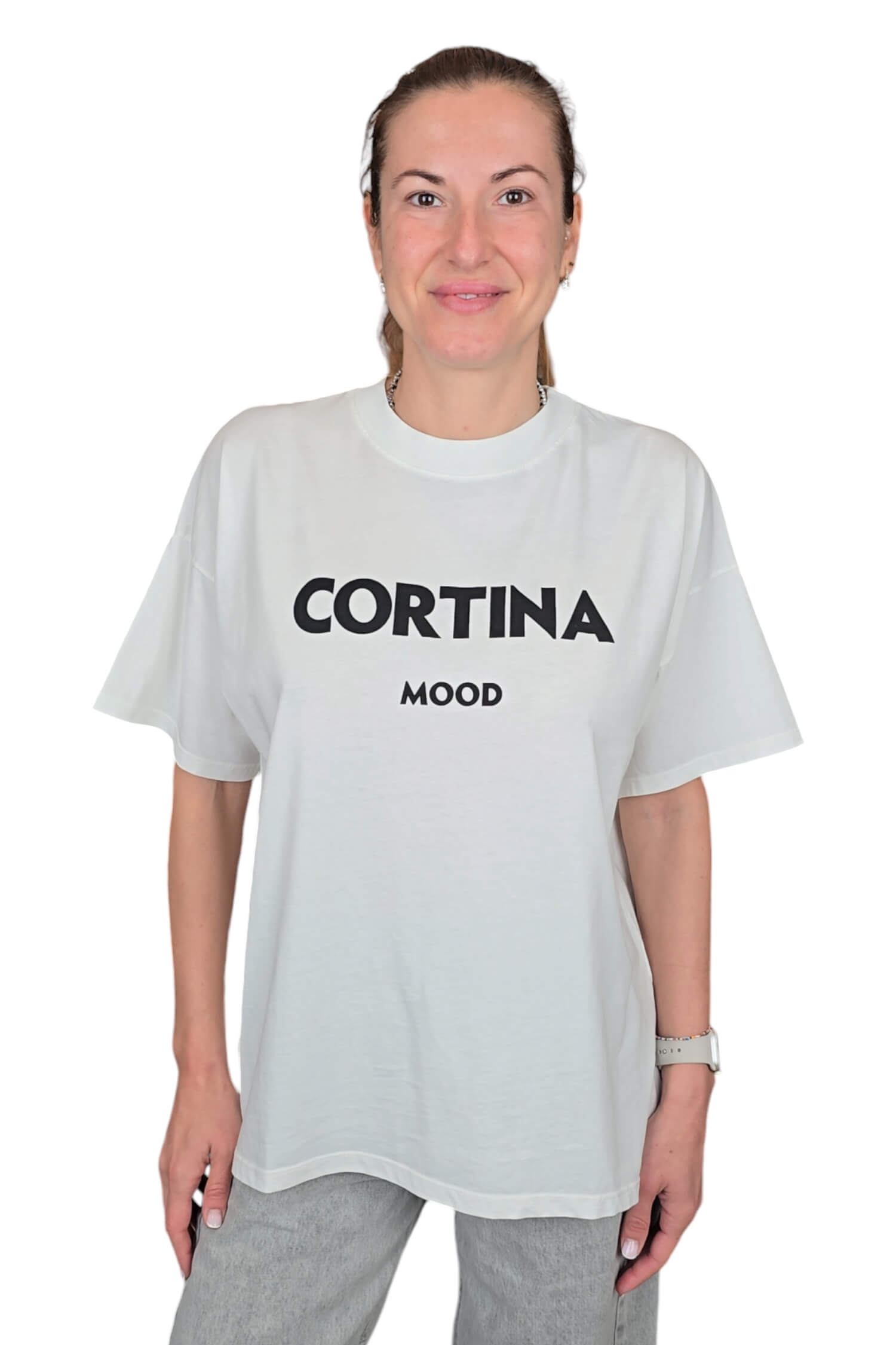 Women's oversize t-shirt with the inscription CORTINA VICOLO white