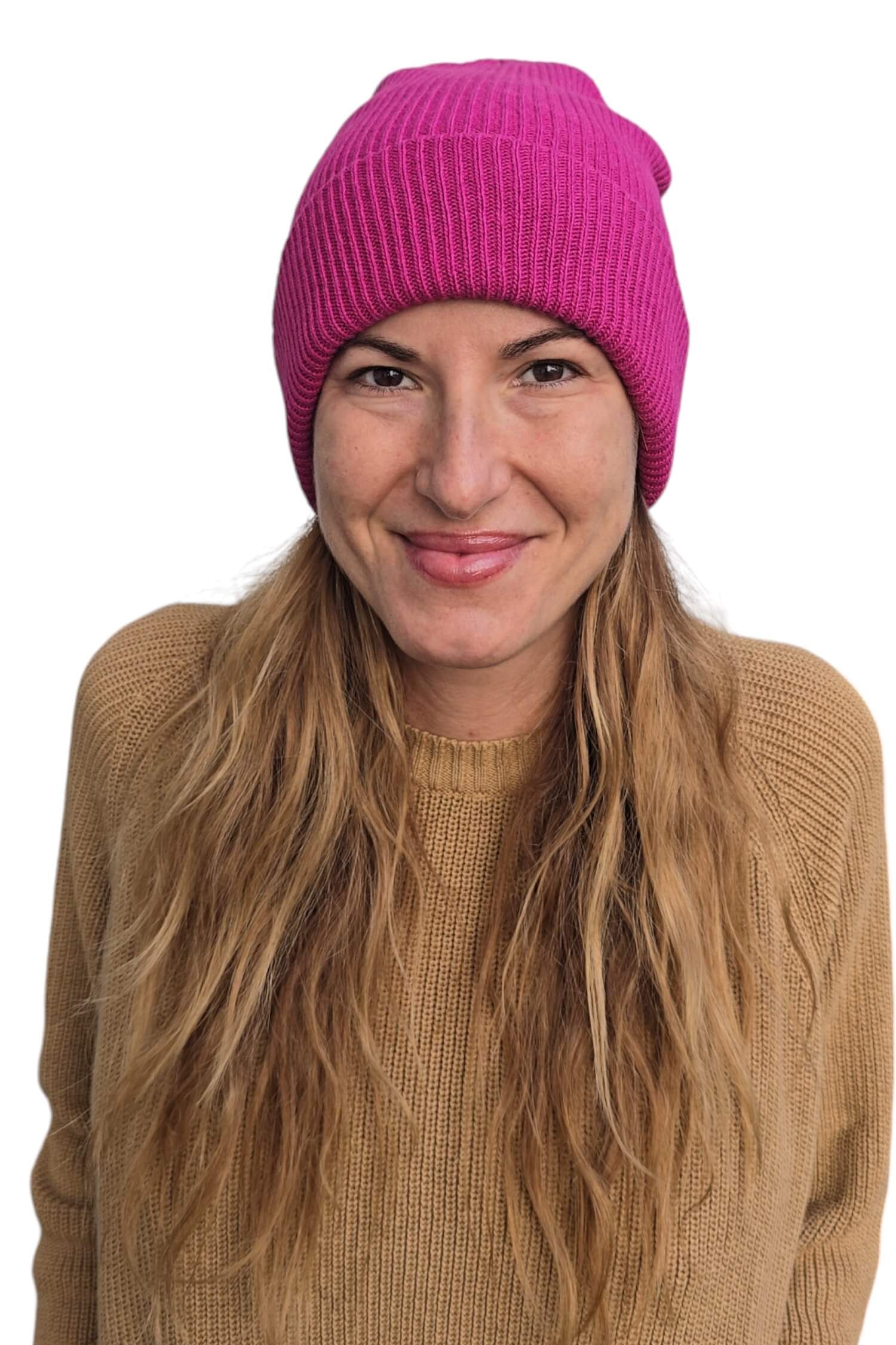 Women's cashmere knitted hat KONTATTO pink (cashmere blend)