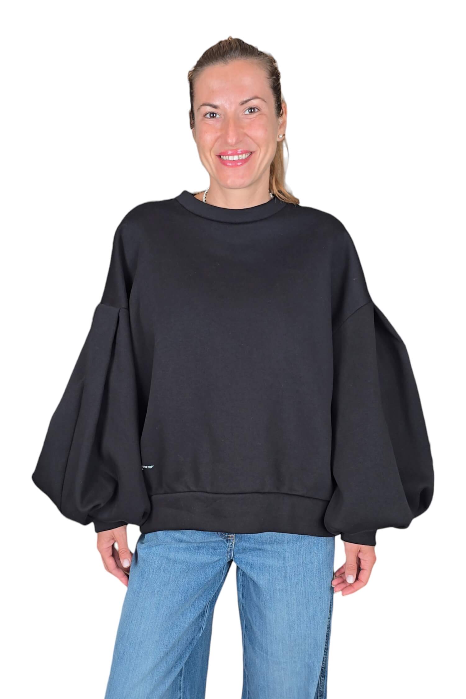 Women's oversize sweatshirt with long sleeves GREBNESOR black