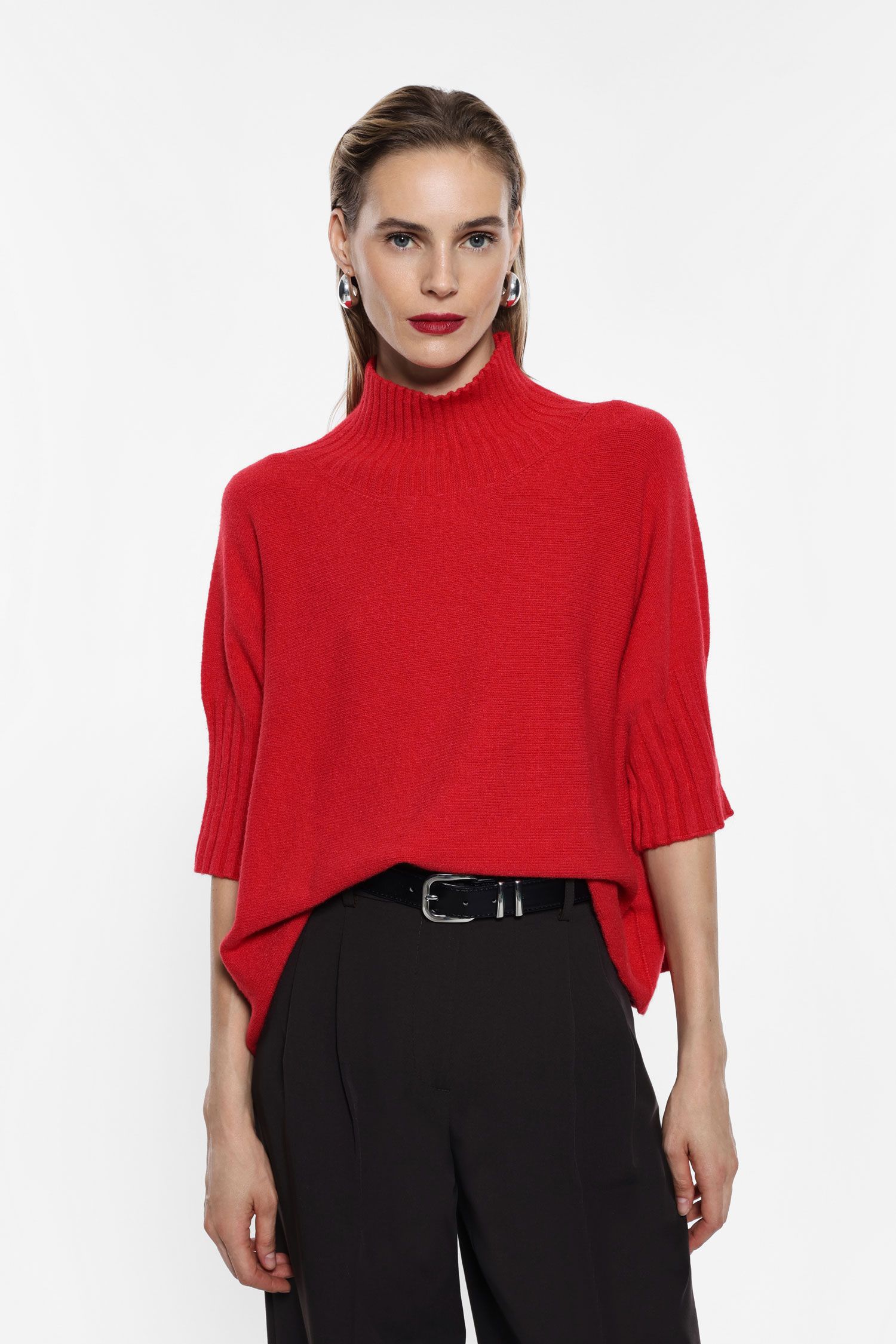 Women's oversize sweater with turtleneck IMPERIAL red