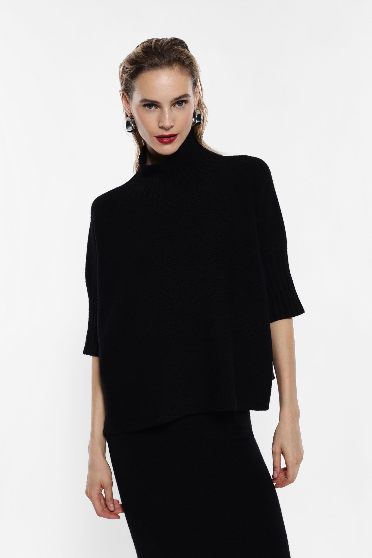 Women's oversize sweater with turtleneck IMPERIAL black