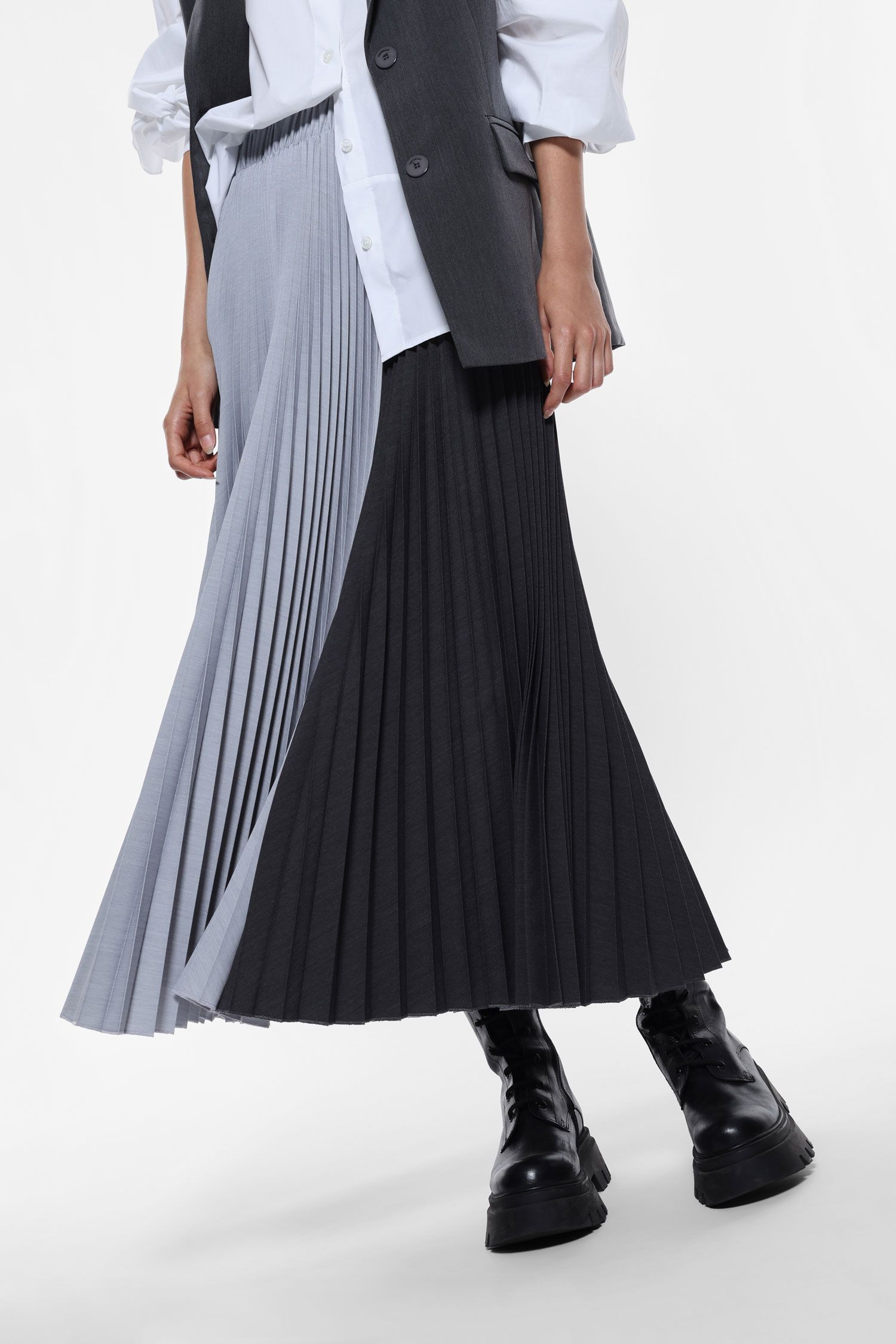 Women's long pleated skirt IMPERIAL gray