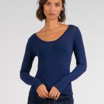 Women's t-shirt with a share of wool KONTATTO blue