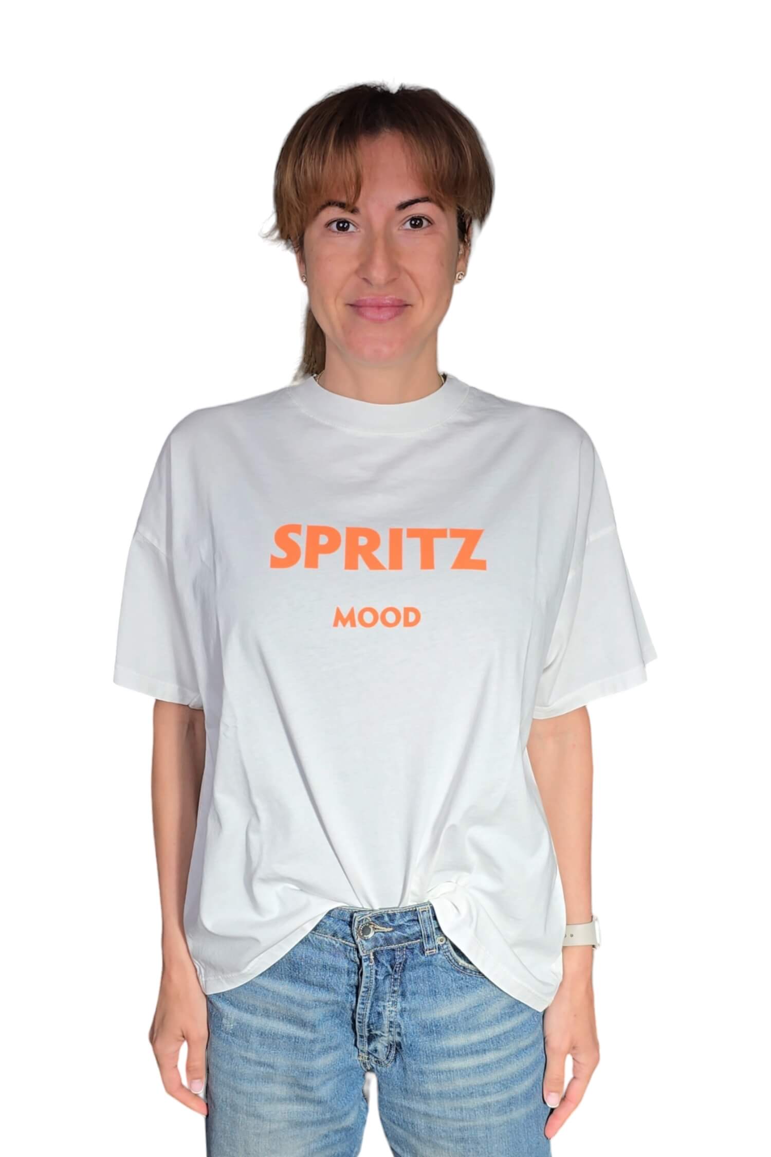 Women's white VICOLO t-shirt with Spritz mood inscription