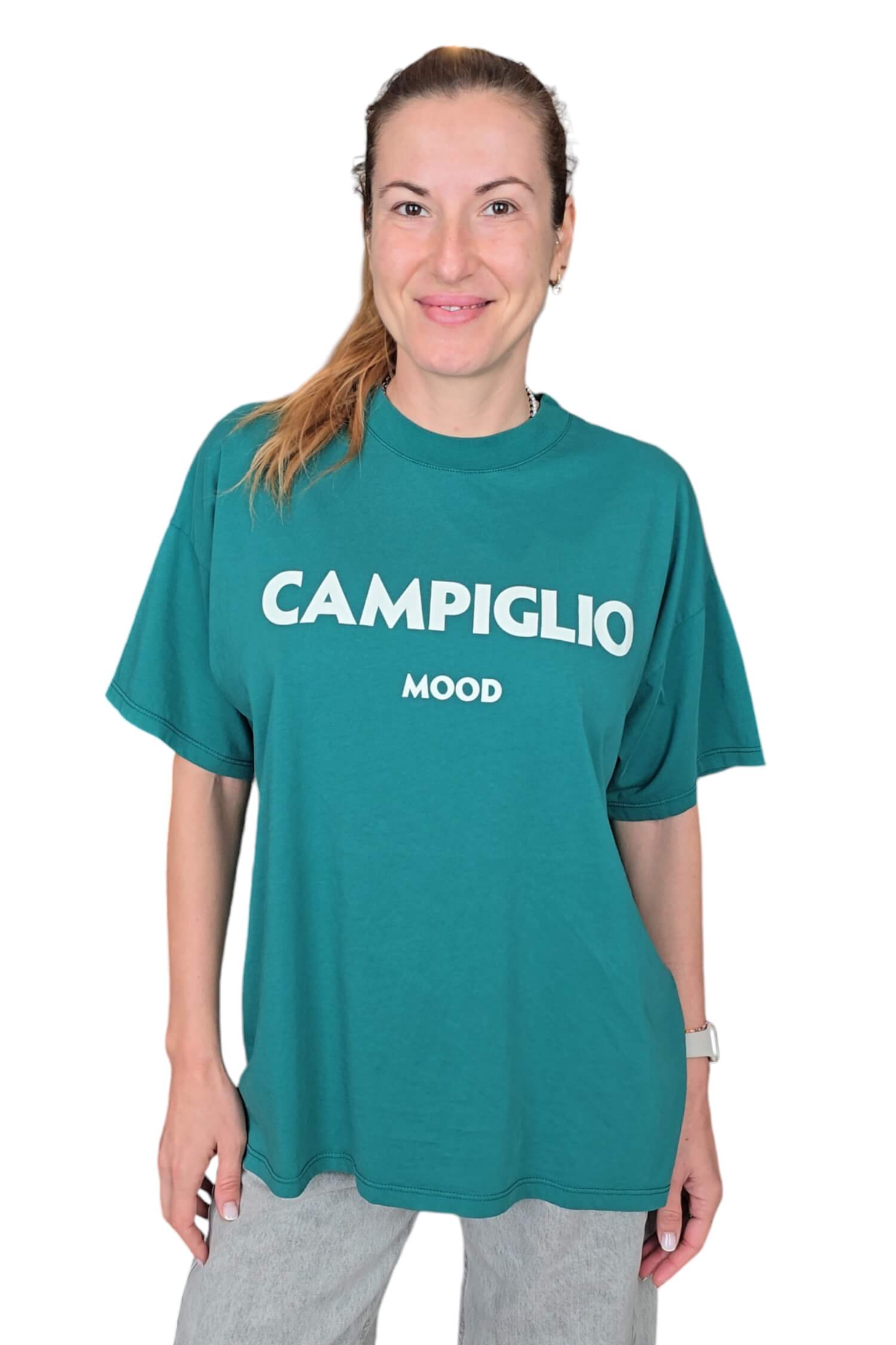 Women's oversize t-shirt with the inscription CAMPIGLIO VICOLO green