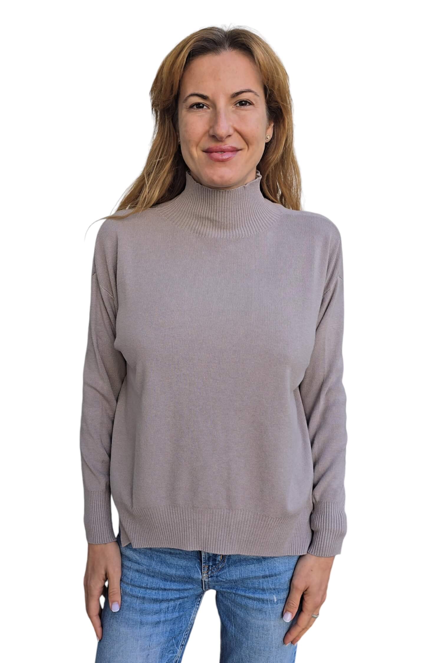 Women's thin turtleneck sweater VICOLO brown